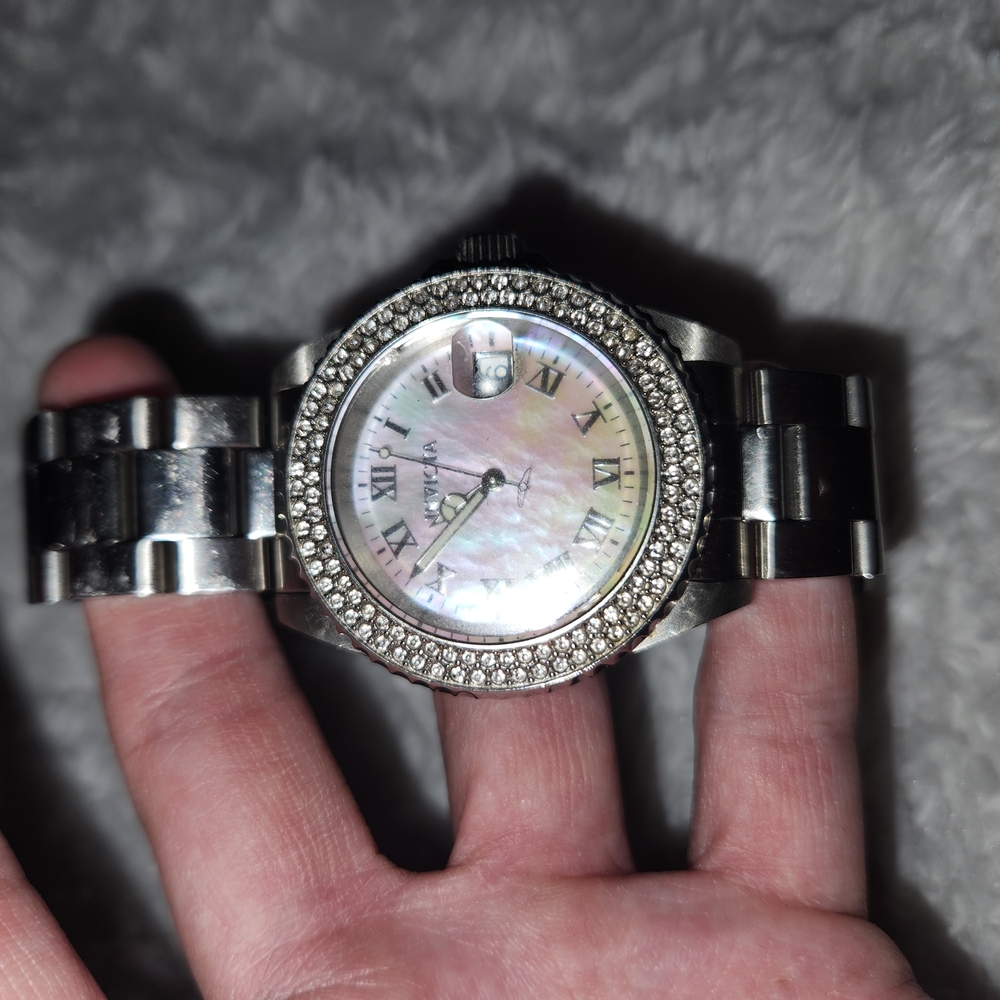 Elegant Silver Women's Watch